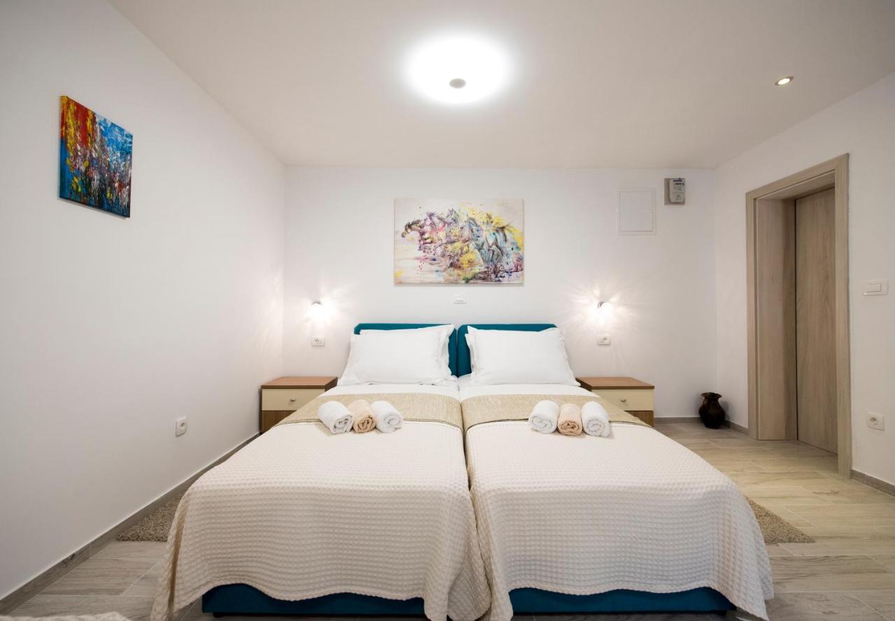 Apartments Maraton Split Zewnętrze zdjęcie